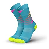 INCYLENCE Laufsocken für Damen und Herren mit leichter Kompression,1 Paar (DE/NL/SE/PL, Numerisch, 43, 46, Regular, Regular, Ladders Blue Pink)